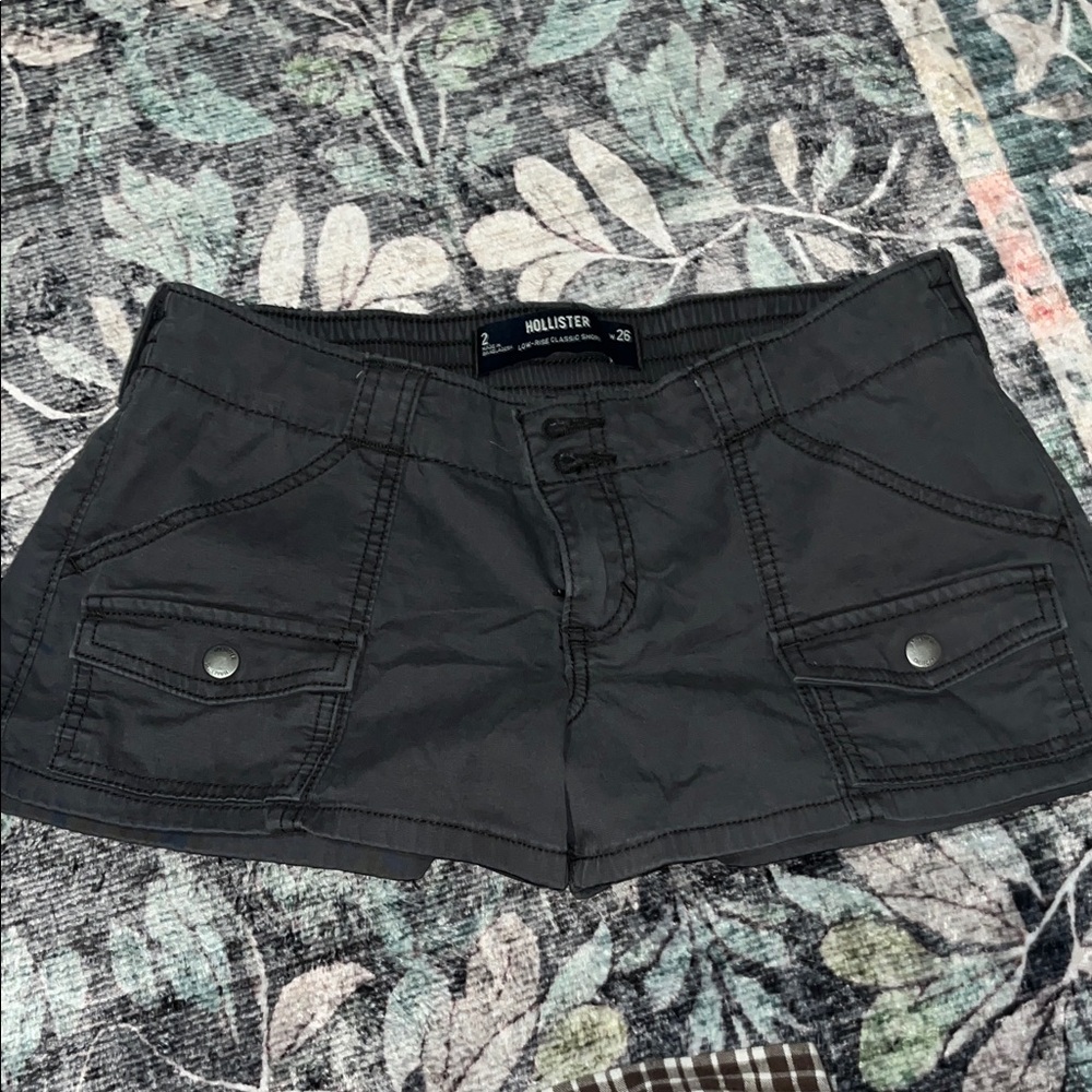 Size 2 Hollister Women's Dark Gray Cargo Shorts